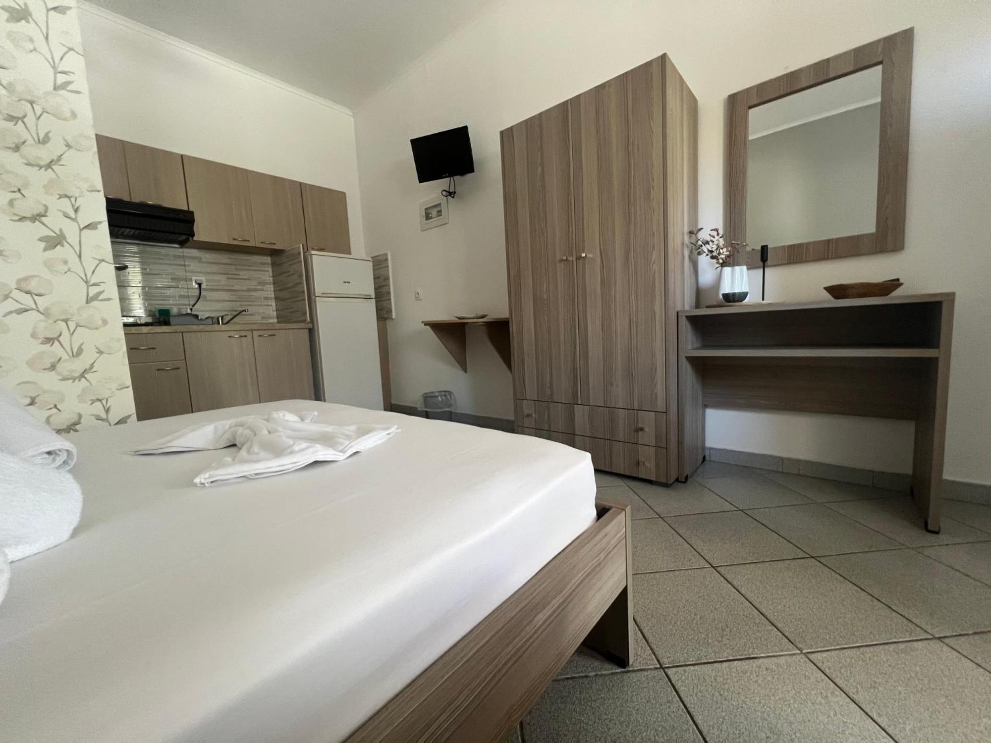 Villa Kostas Accommodations - Βρασνά Εξωτερικό φωτογραφία